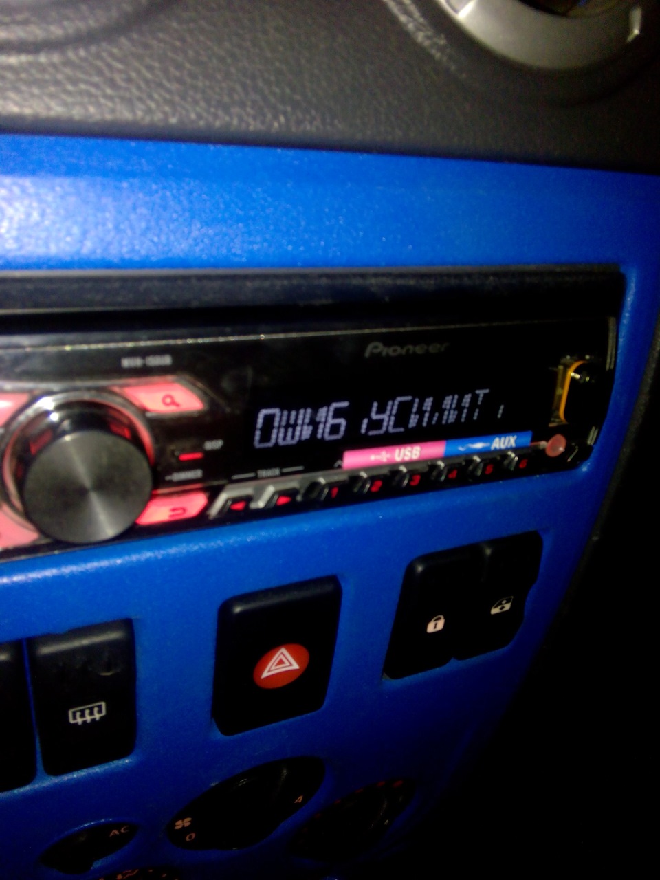 Sony cdx gt617ue. Ошибка на магнитоле pioneer amp error. Ошибка усилителя на магнитоле пионер. Магнитола пионер mvh-210bt ошибка усилителя. Магнитола пионер 1600ub.