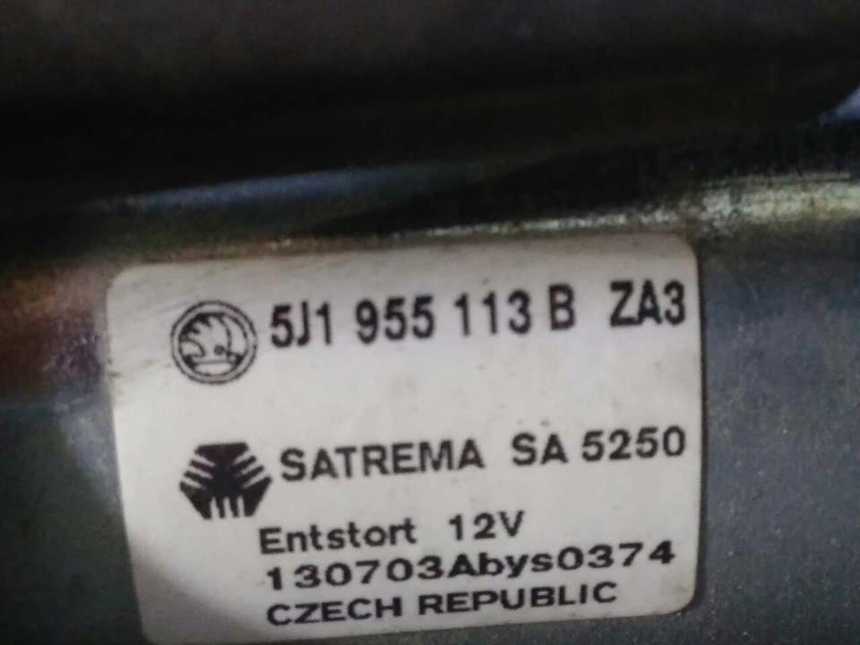 Неисправность мотора стеклоочистителя — Skoda Fabia Combi Mk2, 1,6 л ...