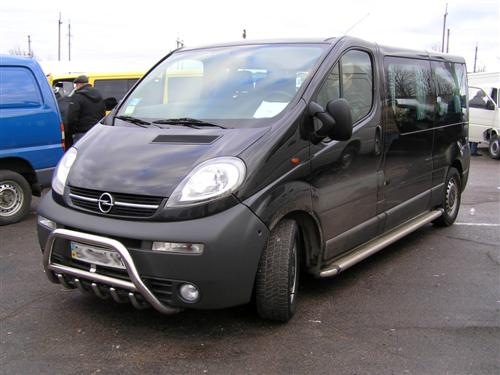 Opel Vivaro 2008 чёрный