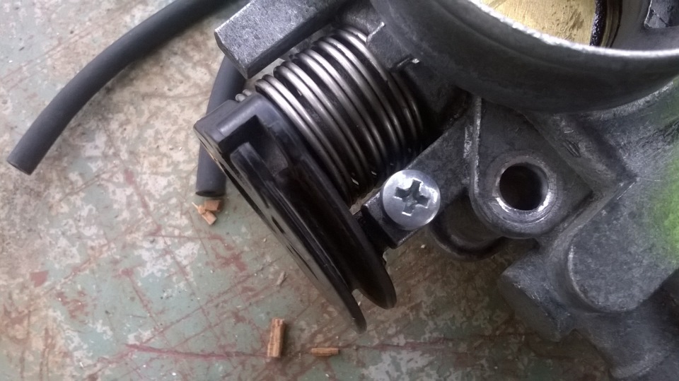 SAS винт — Mitsubishi Space Star (1998)