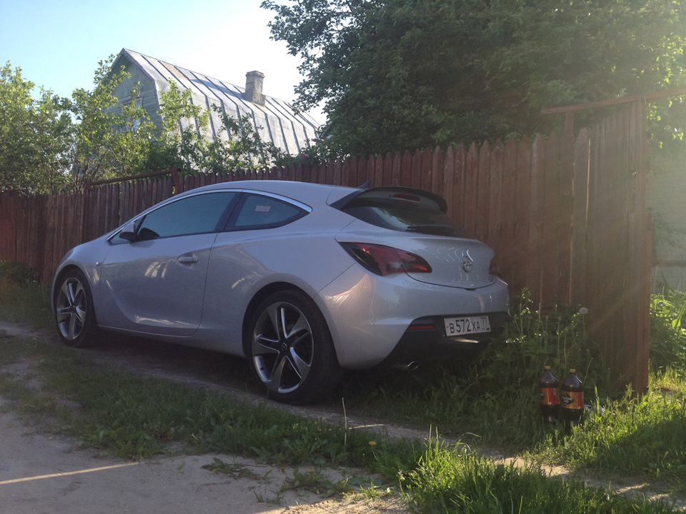 Фото в бортжурнале Opel Astra J GTC