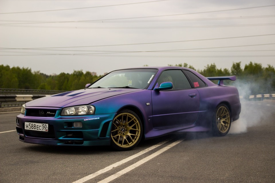 Nissan Skyline er34