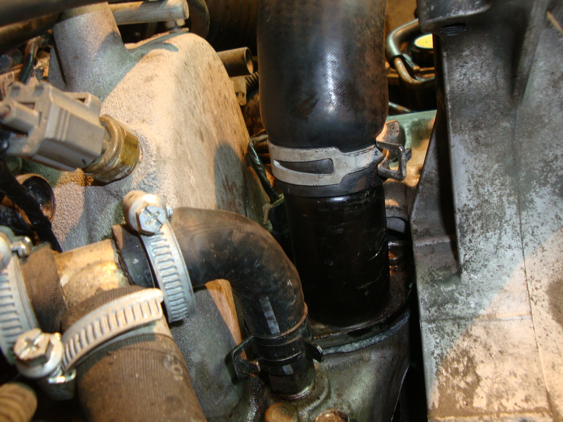 Электроподогрев двигателя и полдюймовый кран. — Jeep Grand Cherokee (ZJ ...