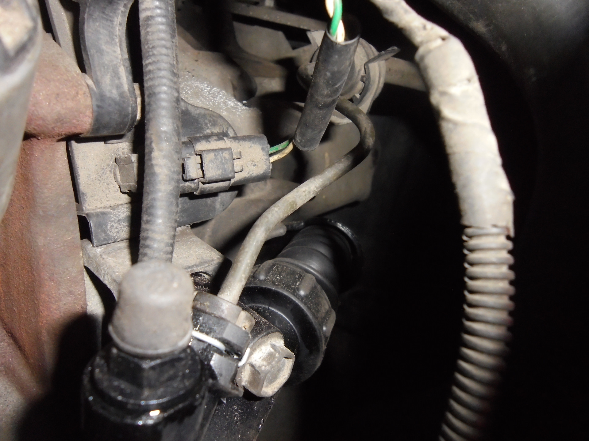 Ход рабочего цилиндра сцепления ваз 2107. Как прокачать сцепление 1. Прокачка сцепления рено меган 2. Прокачка сцепления ваз 21099. Как прокачать сцепление 1.