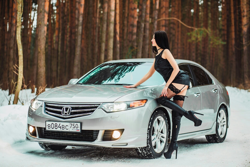 Honda Accord 8 девушка