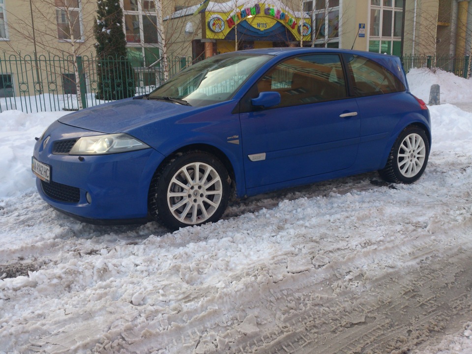 Переживаем зиму — Renault Megane Sport (1G), 2 л, 2007 года | шины | DRIVE2