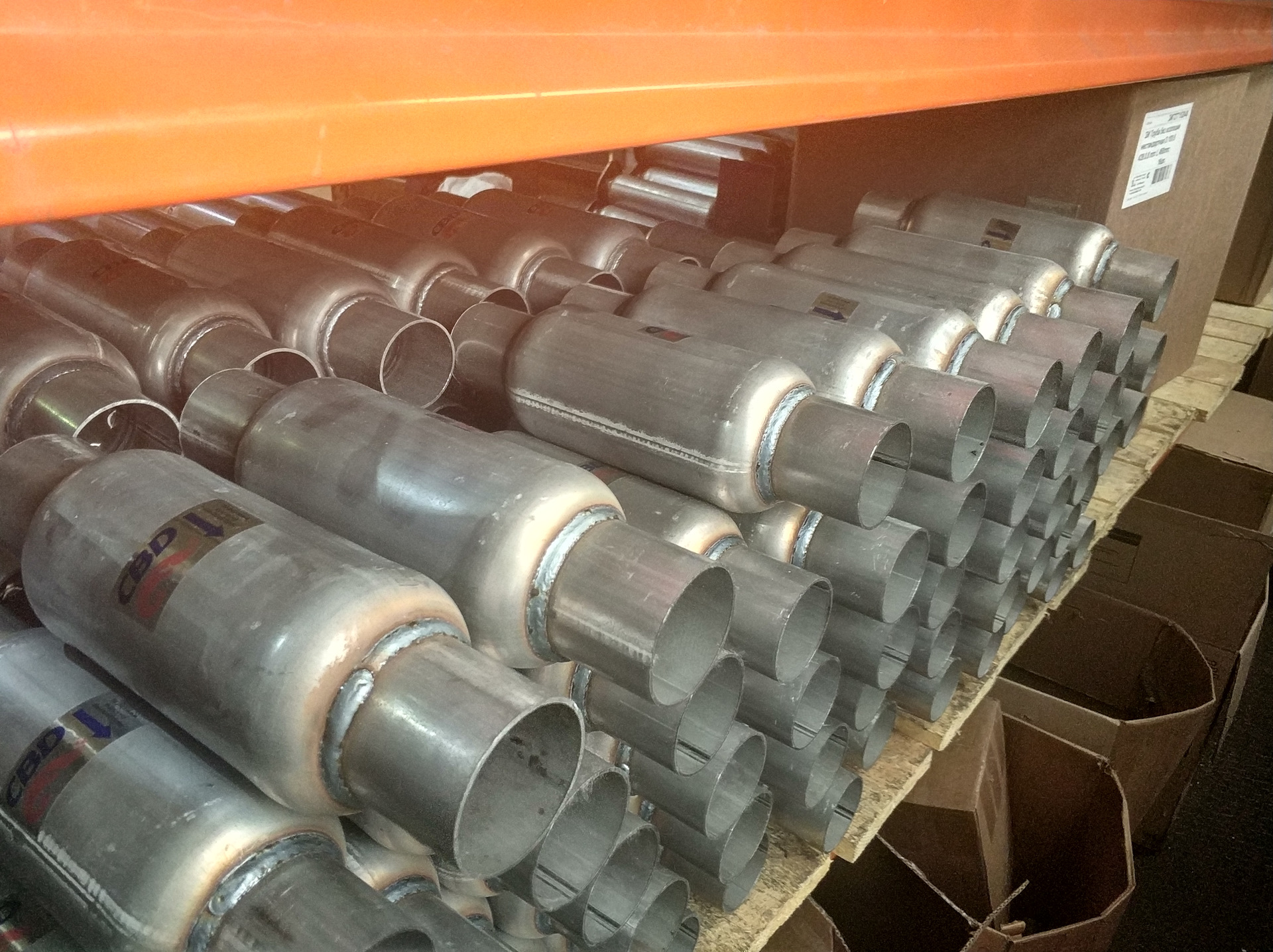 Производители глушителей. Производители глушителей. Производители глушителей. Глушитель основной vw golf iv ижорский глушитель 136123. Производители глушителей.