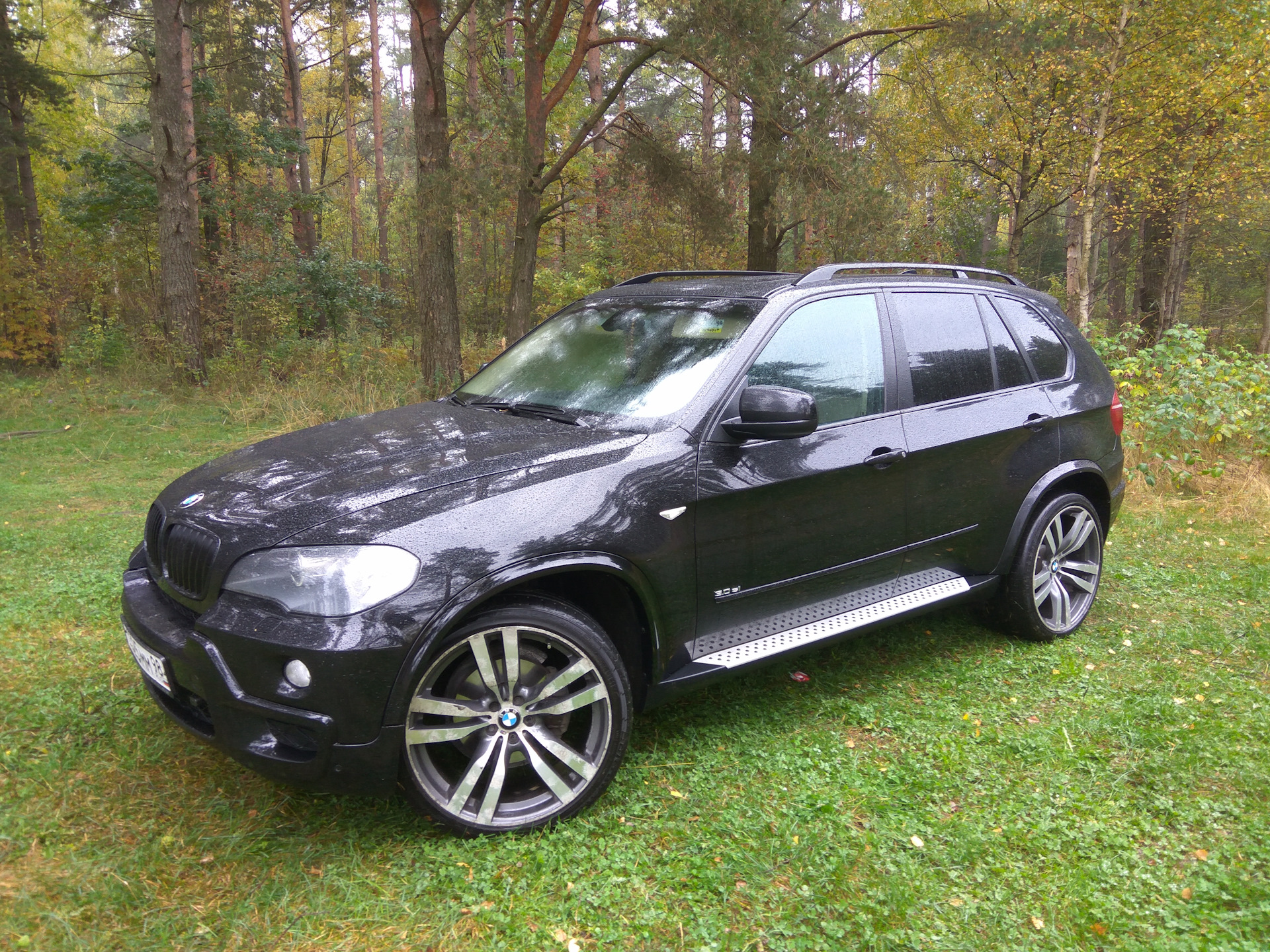 X б 5. BMW x5 r22. БМВ х5 2008. BMW E 53 на r22 300 стиль. X5 m 300 стиль r21.