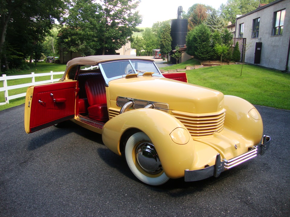 Cord 812 Coupe 1937