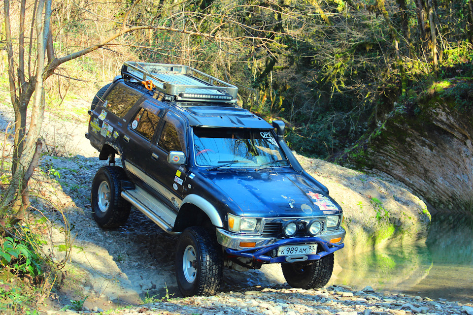 Аналог toyota hilux surf