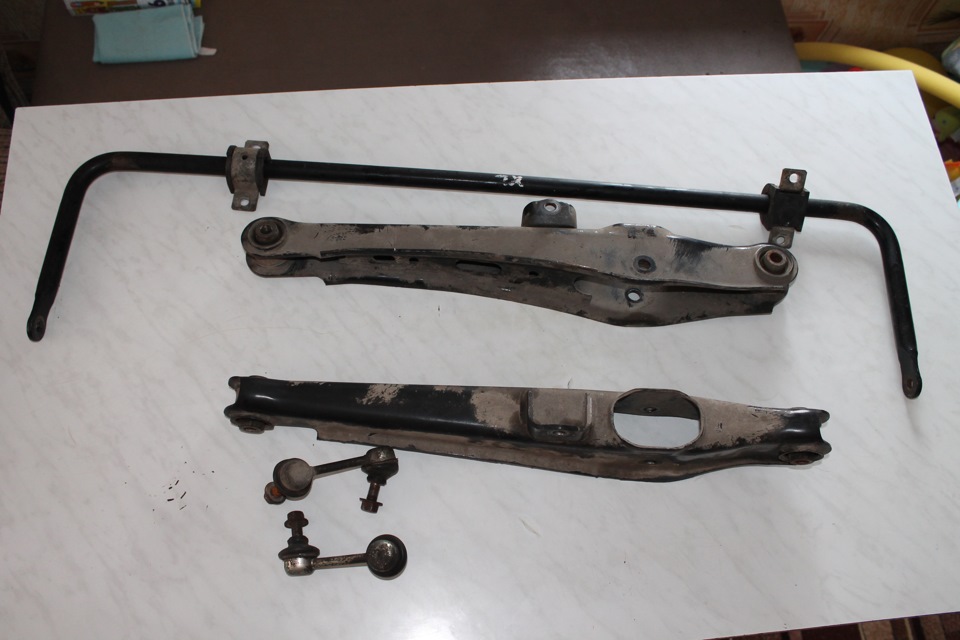 Стабилизатор от Аутлендера XL — Mitsubishi Lancer X, 1,6 л, 2012 года ...