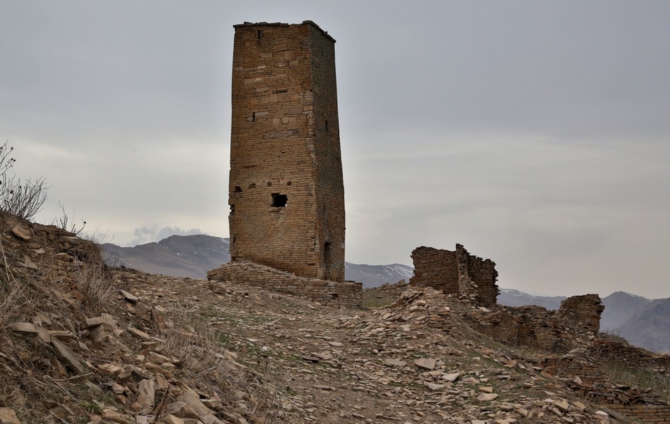 In the footsteps of the future of Portage Dagestan