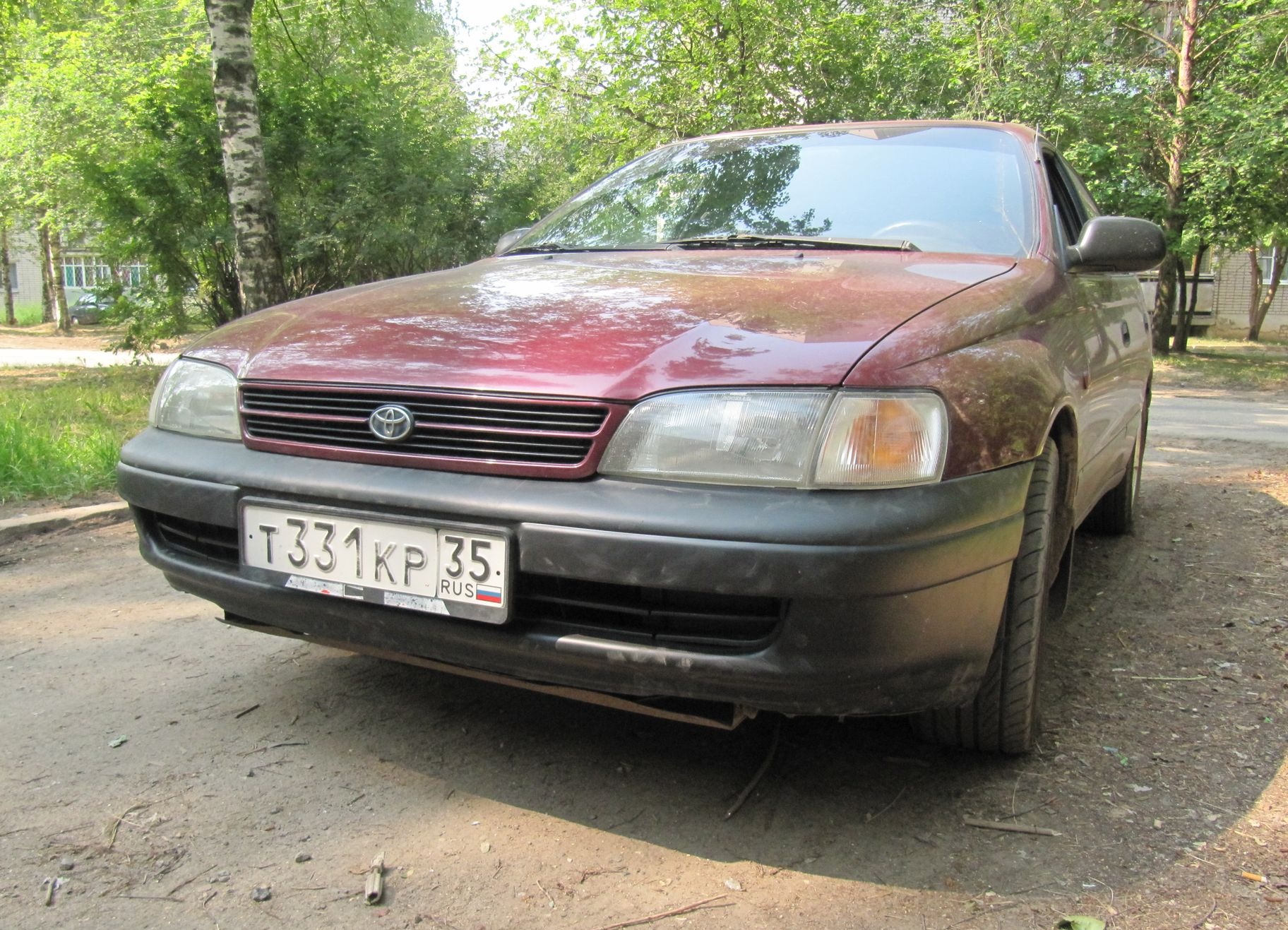     Toyota Carina E 18 1995 