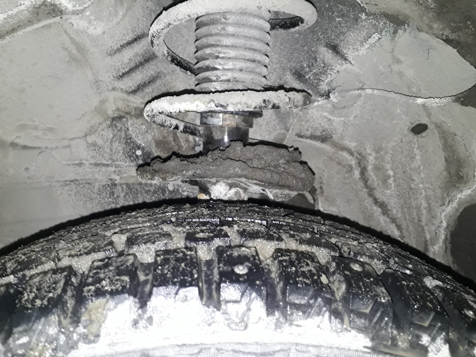 Zamena Shin S 5 55 R16 Na 215 60 R16 Toyota Corolla 1 6 L 11 Goda Na Drive2