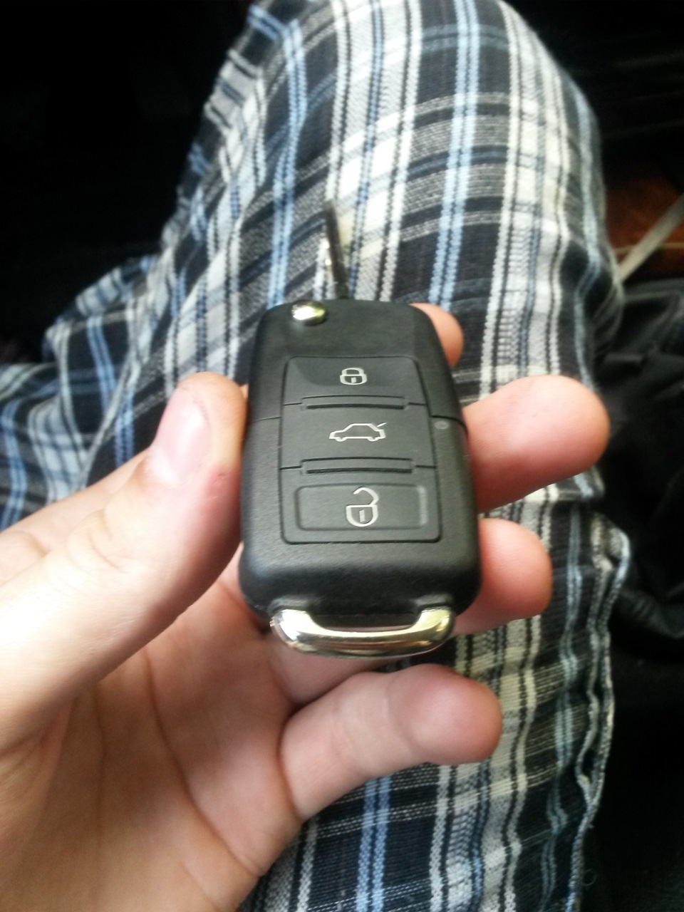 Привет, меня зовут новый ключ! — Volkswagen Passat B5, 1,8 л, 2002 года ...