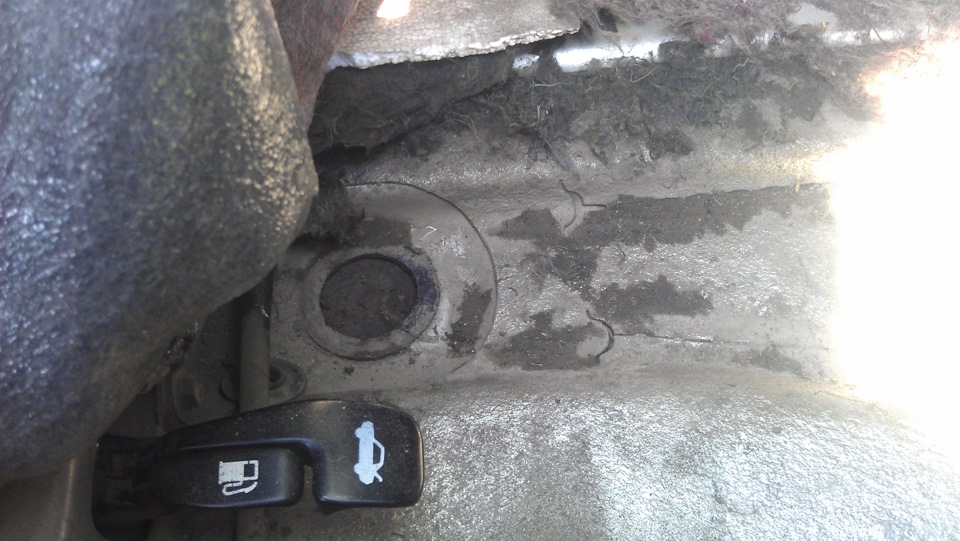 Мокрый коврик — Toyota Altezza, 2 л, 1998 года | другое | DRIVE2