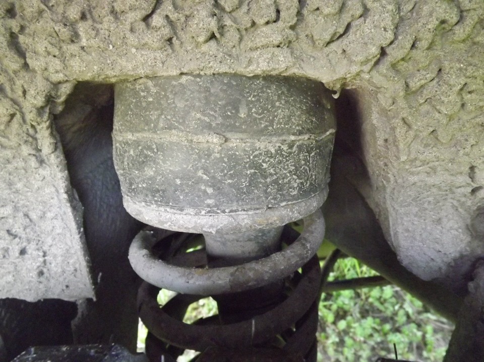 Доработка задней подвески под резину 235.75.15. — Chevrolet Niva, 1,7 л ...