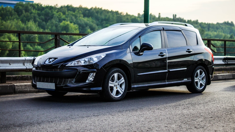 peugeot 308 - sw, 2010г.в.