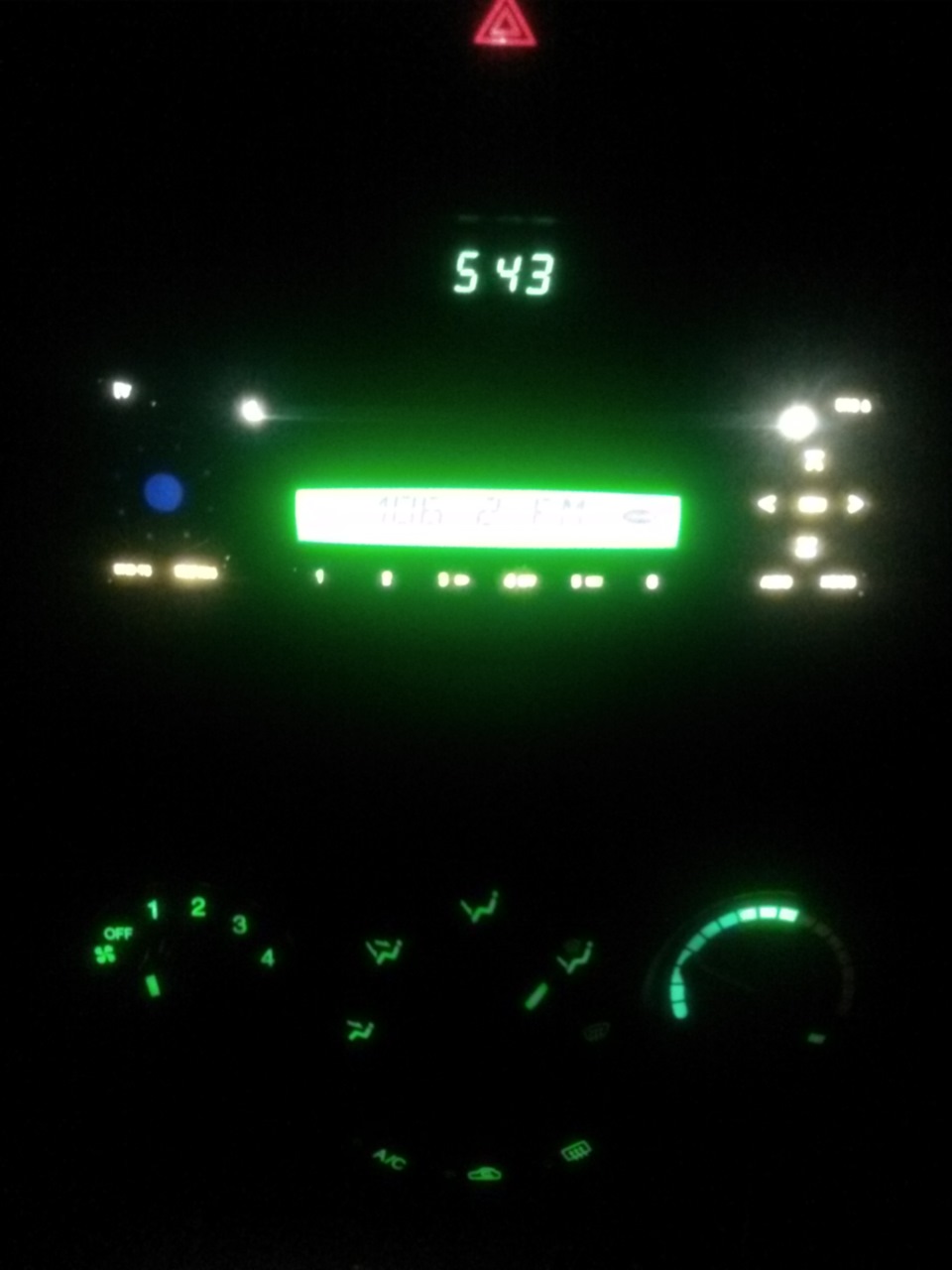 Пересвет панели магнитолы! — DRIVE2