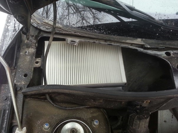 Пришло время менять салонный фильтр — Lada Гранта, 1,6 л, 2014 года ...