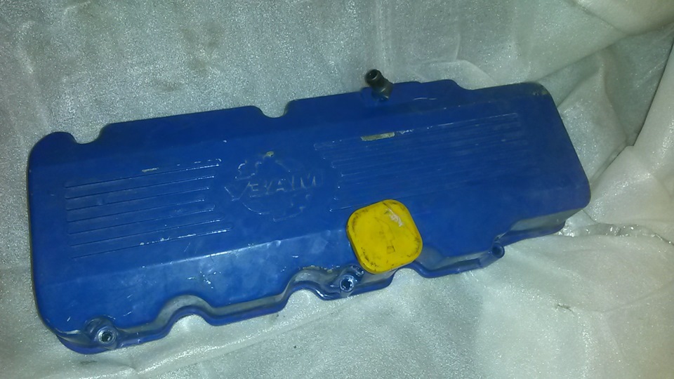 Клапанная крышка с надписью узам — Сообщество «АЗЛК Club» на DRIVE2