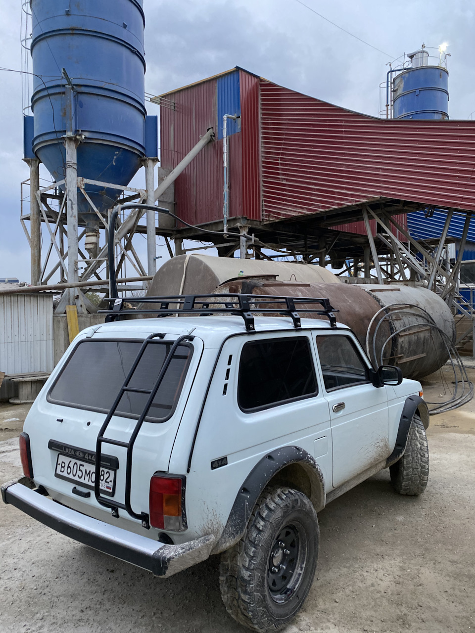 Экспедиционный багажник и лестница от SHIBIT — Lada 4x4 3D, 1,7 л, 2011  года | аксессуары | DRIVE2