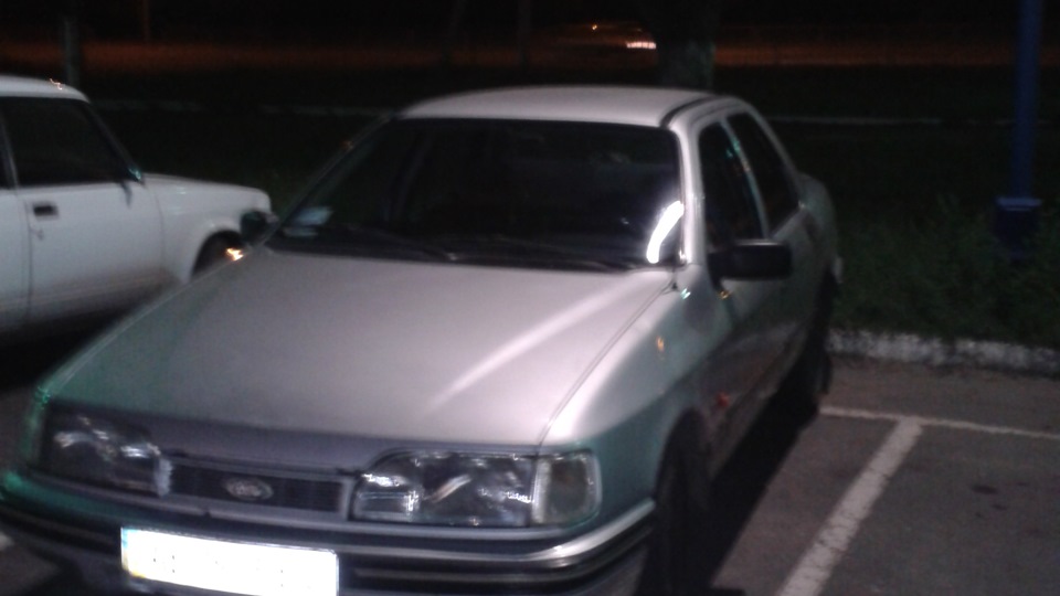 Троит и глохнет в дождь :( — Ford Sierra, 2 л, 1992 года | поломка | DRIVE2