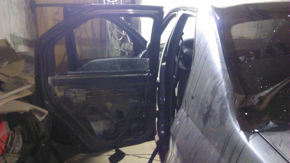 Замена стекла задней двери рено логан - Автомобильный портал AutoMotoGid