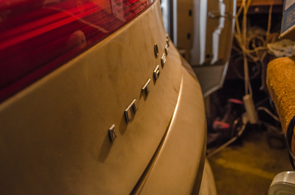 Еле влезающая в гараж — Dodge Intrepid II