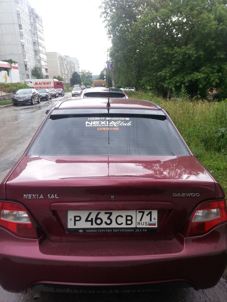 Купить Стекло Daewoo Nexia