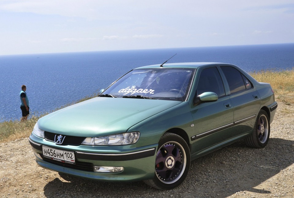 Green met. Пежо 406. Peugeot 406 2001. Пежо 406 2000 года. Peugeot 406 1 Рестайлинг.