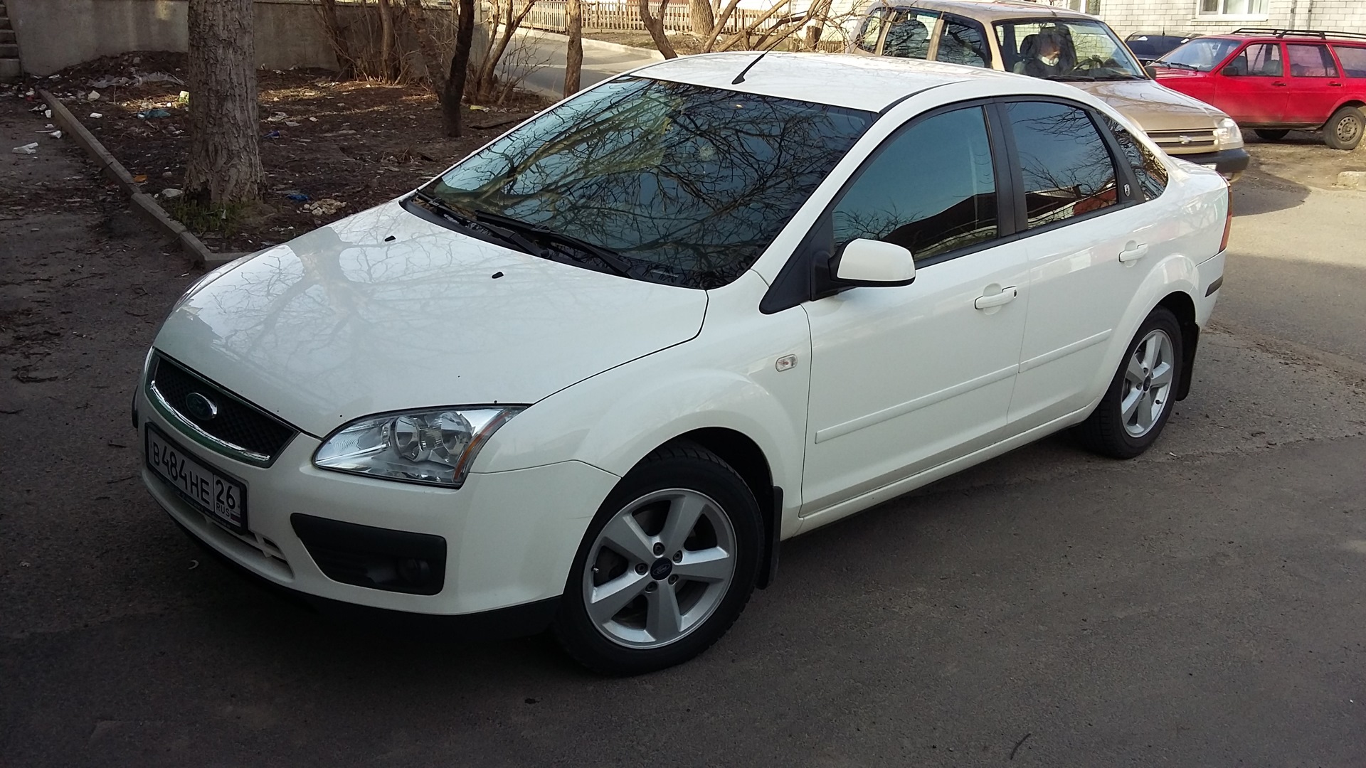 Ford Focus II 2008 White