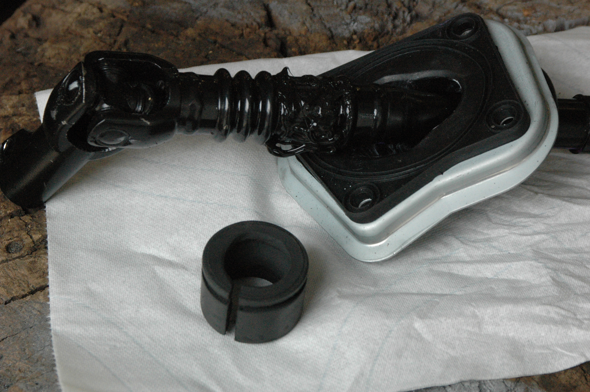 Vw passat b3 пыльник рулевого вала. пыльник рулевого вала лексус 570. пыльник рулевого кардана. пыльник рулевого кардана 2121. пыльник рулевого кардана галант 7.