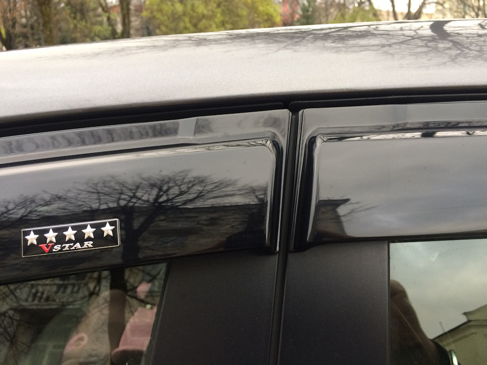 Фото в бортжурнале Toyota RAV4 (IV)