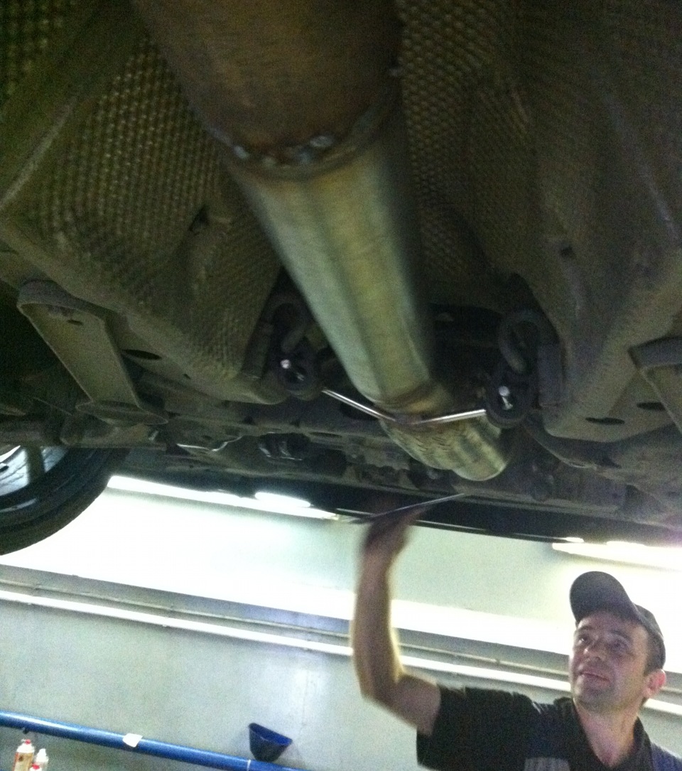 нижняя часть — Saab 9-3 (2G)