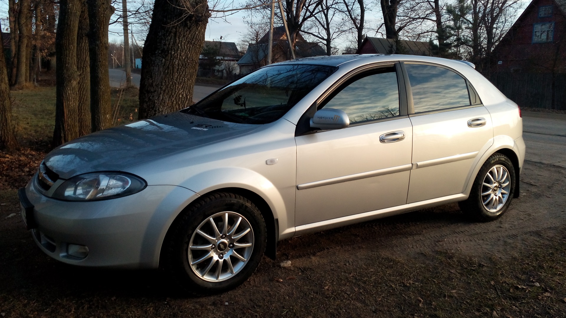 Chevrolet Lacetti 5D 1.6 бензиновый 2008 | Серебрянка на DRIVE2