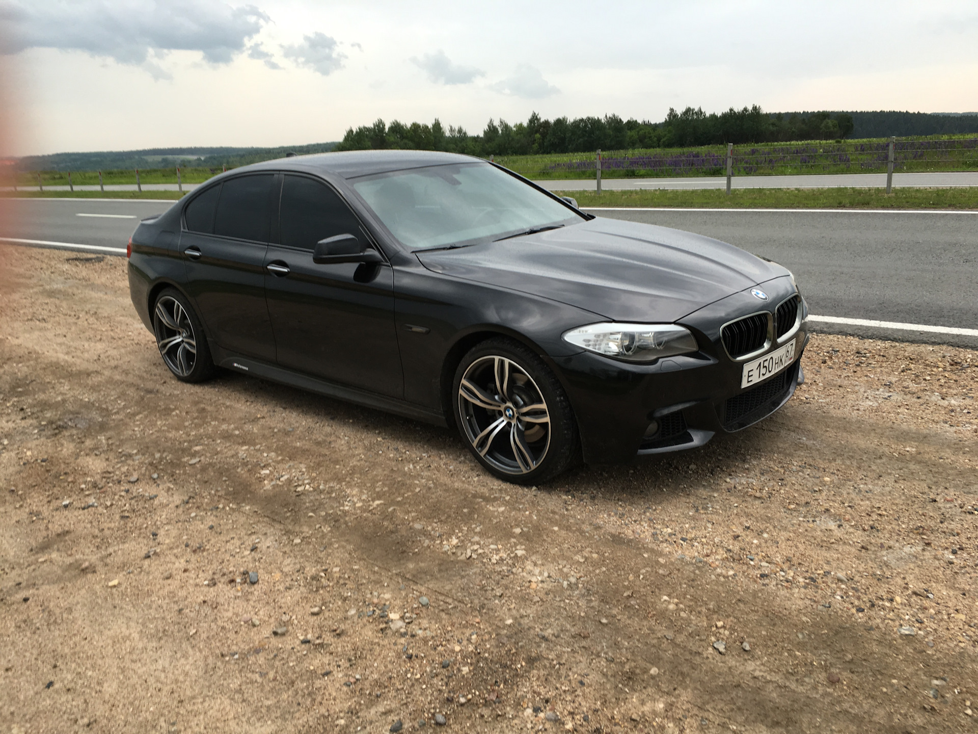 BMW f30 черная тонированная