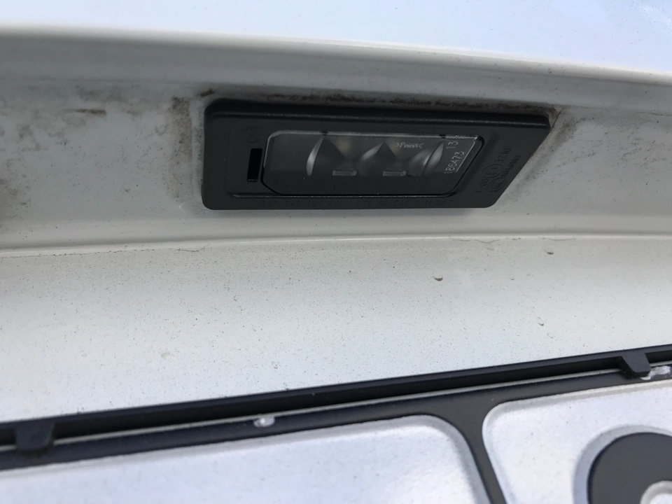 Led подсветка номерного знака — Skoda Rapid (1G), 1,4 л, 2016 года ...