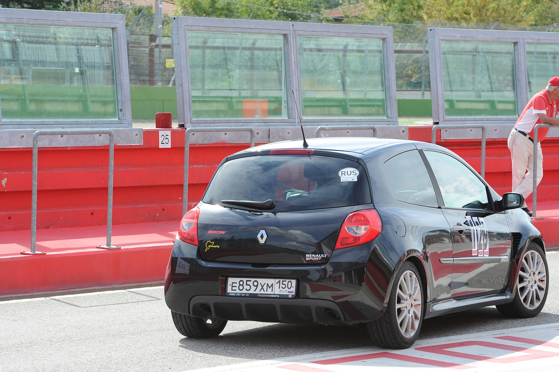 Если вдруг захотелось погонять на Европейском автодроме — Renault Clio III  Sport, 2 л, 2008 года | соревнования | DRIVE2