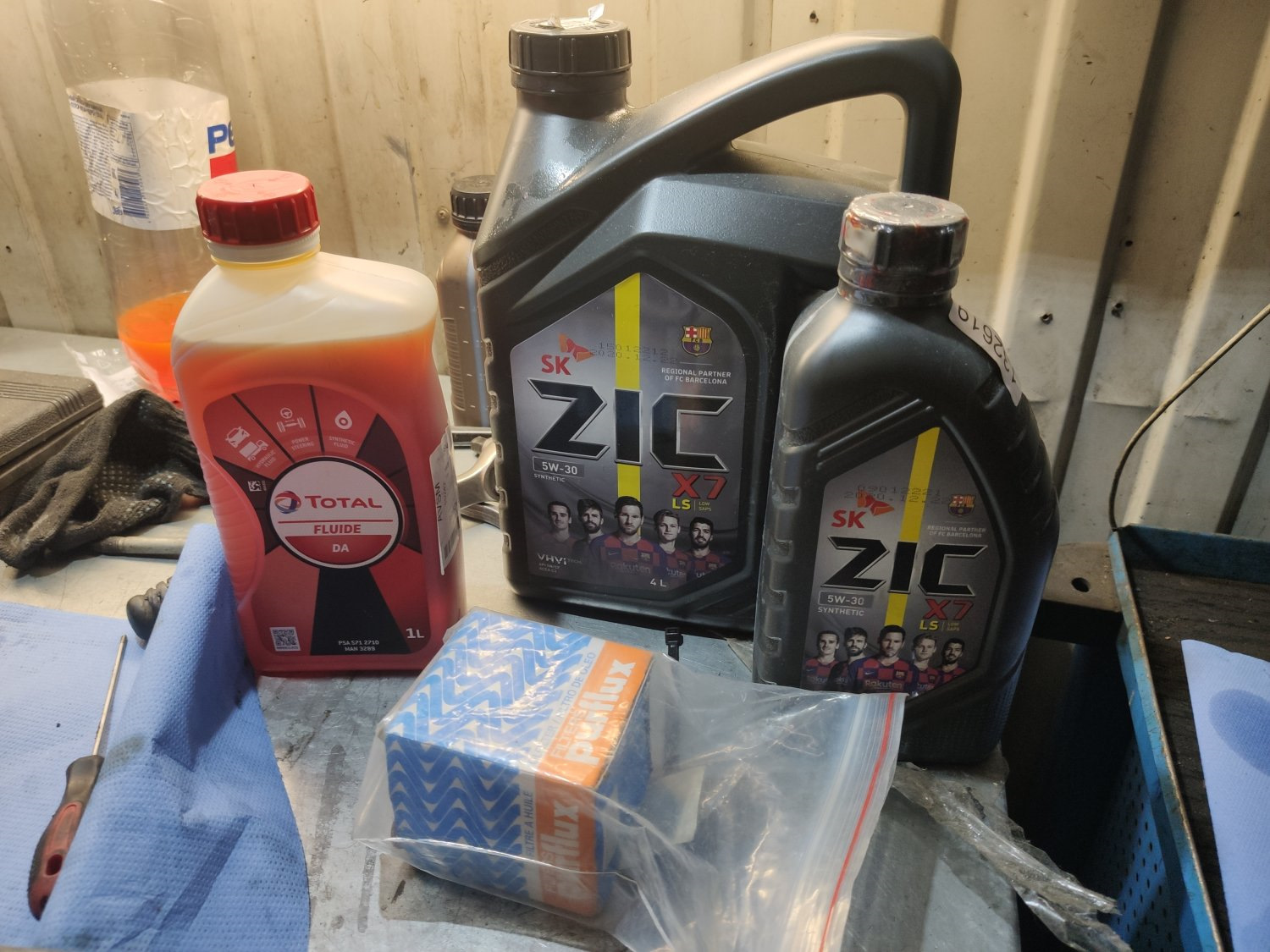 Отзыв о SHELL Helix Ultra ECT C2/C3 0W-30, замена масла на ZIC X7 LS ...
