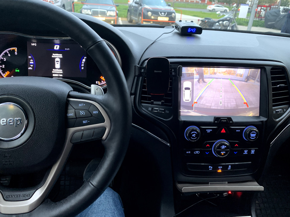 Фото в бортжурнале Jeep Grand Cherokee (WK2)