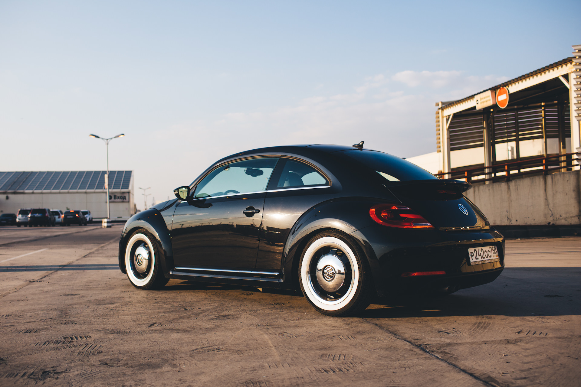 Шины volkswagen beetle. VW Beetle a5. VW Beetle a5 r19. Диски VW Beetle a5. Колесо Фольксваген Битл.