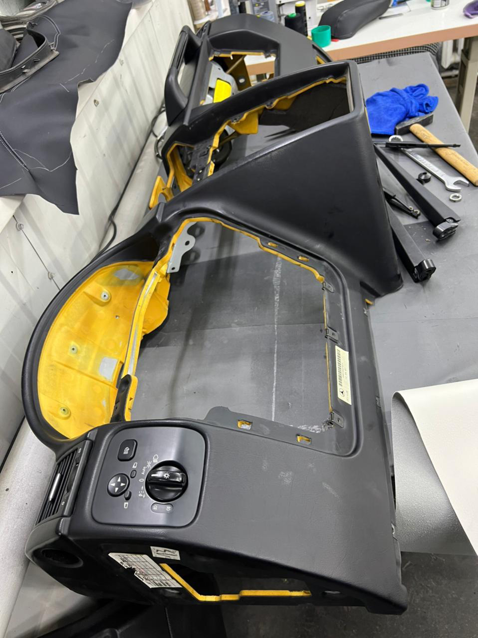 Замена моторчика печки и трапеции дворников + ремкомплекта — Mercedes ...