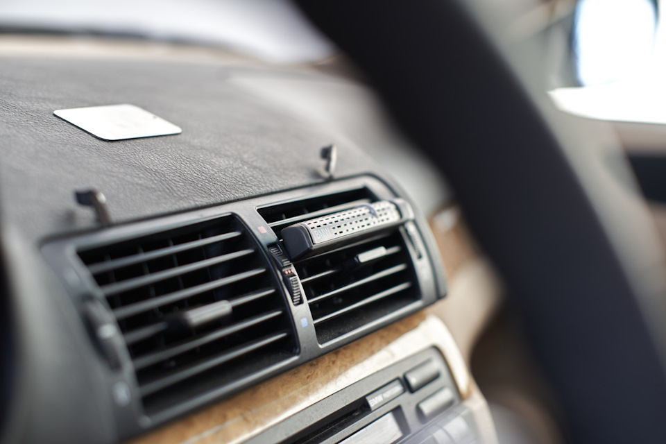 Замена лобового стекла финал — Honda Civic (6G), 1,5 л, 2000 года ...