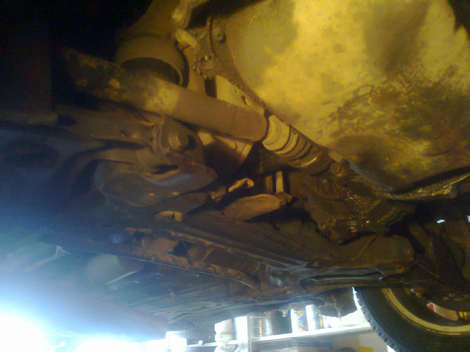 уже можно подлезть — Volkswagen Golf Mk3