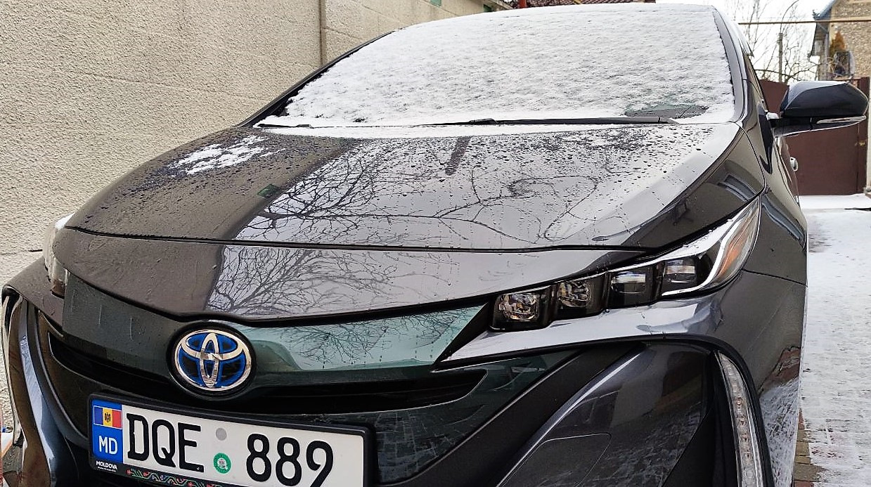 Машина сама заводиться! У вас такое бывает? — Toyota Prius Plug-in Hybrid  (2G), 1,8 л, 2018 года | наблюдение | DRIVE2