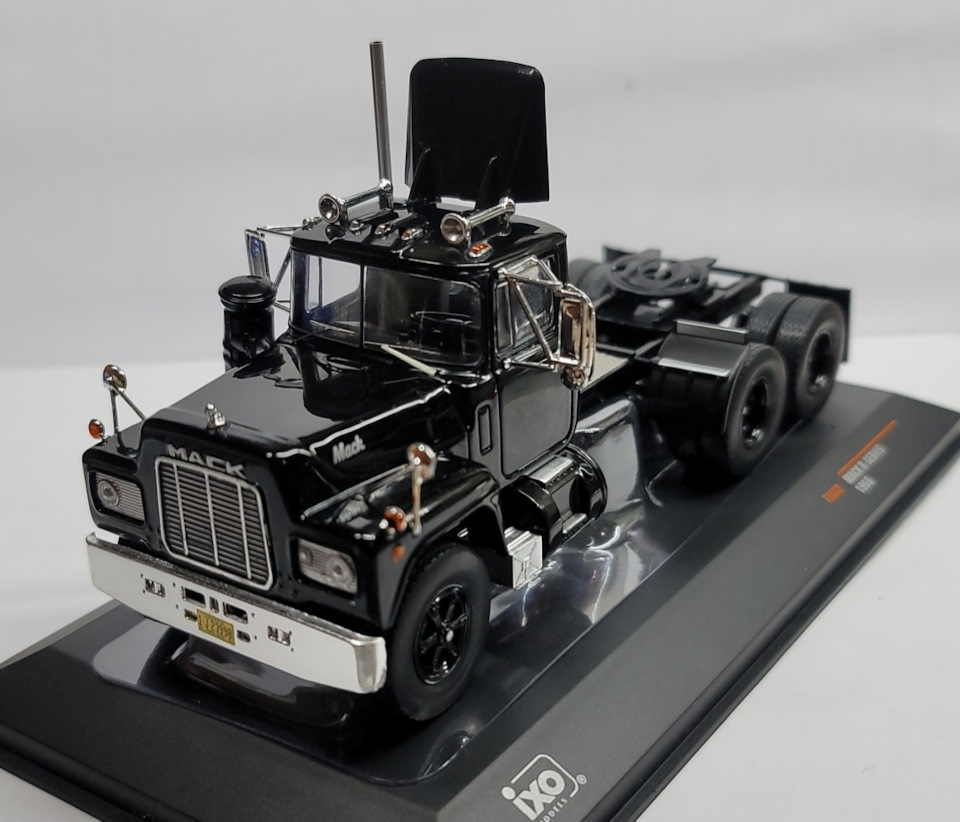 Mack R-Series — 1966.IXO 1:43 — Сообщество «Масштабные Модели» на DRIVE2