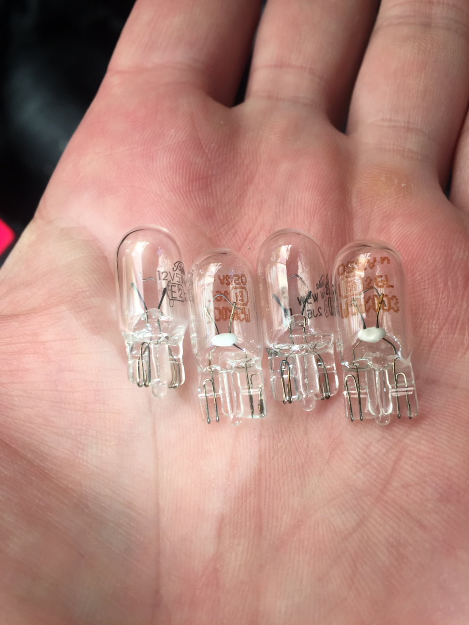 Не горит свет в багажнике — BMW X3 (F25), 2 л, 2013 года | поломка | DRIVE2