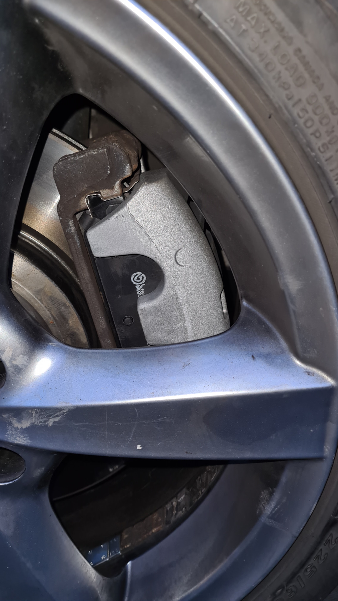 I changed my brake calipers … but not all … — Chrysler 300 (300C) (1G