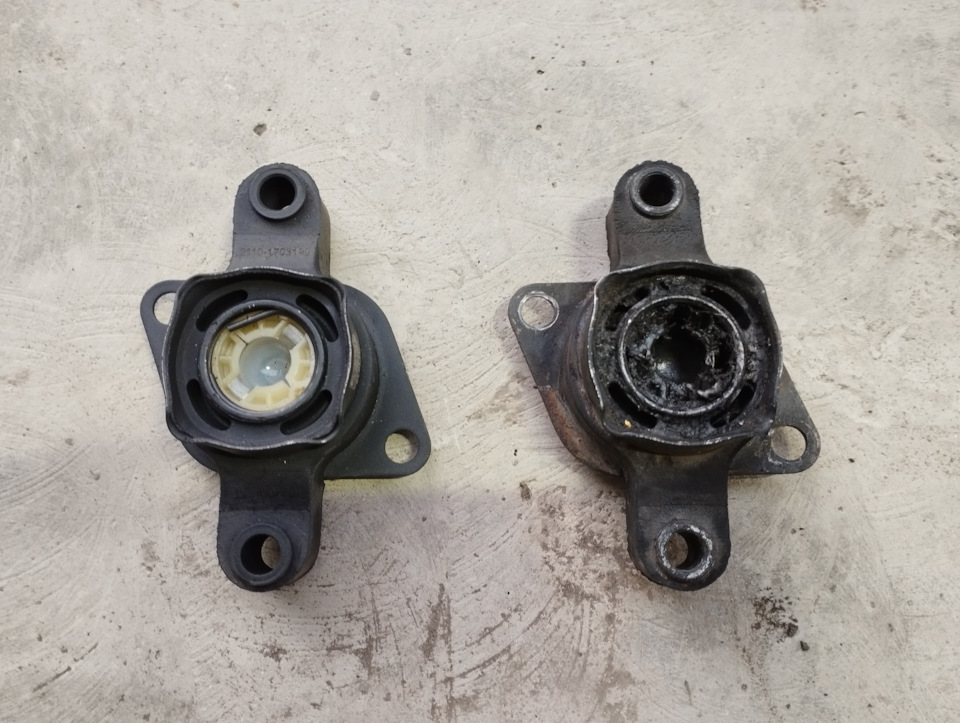 Мелочи, замена подушки кулисы, замок водительской двери. — Lada 21102 ...